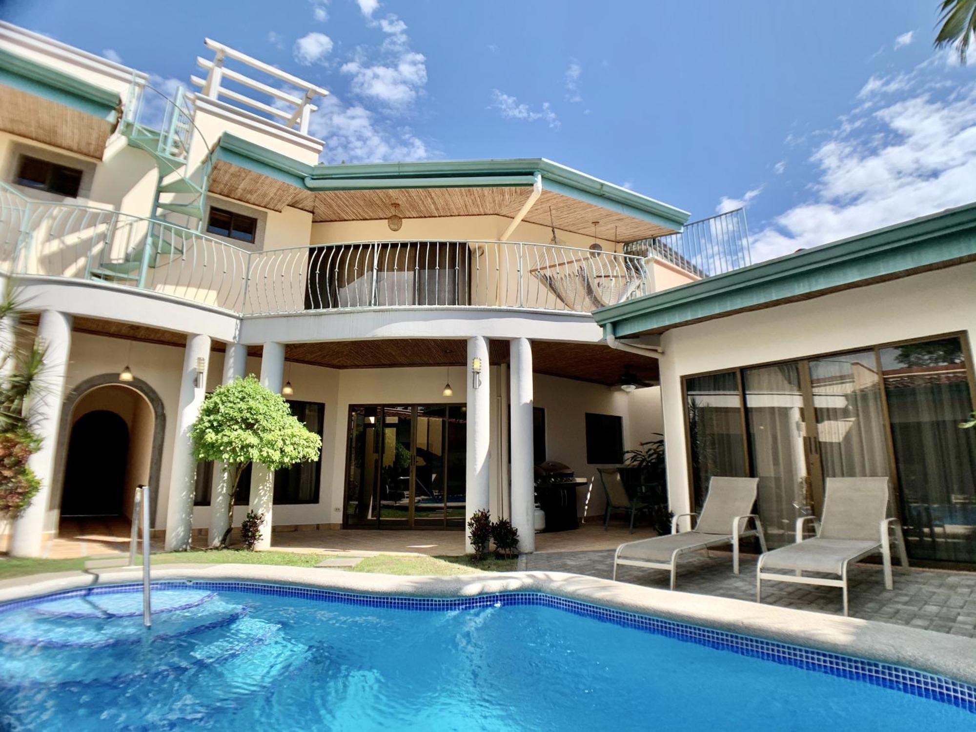 Villa Arenas- Private Pool & Easy Beach Access In Jaco Exterior photo